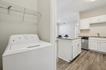 Full size washer & dryer